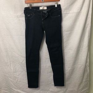 Dark washed stretchy Hollister jeans